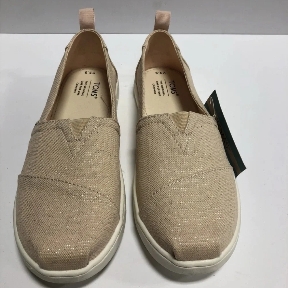 Toms Alpargata Girls Slip On Size 3.5M Big Kid